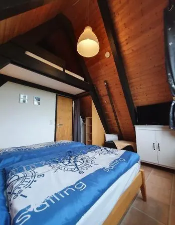 Nurdachhaus Piraten Wigwam * Butjadingen